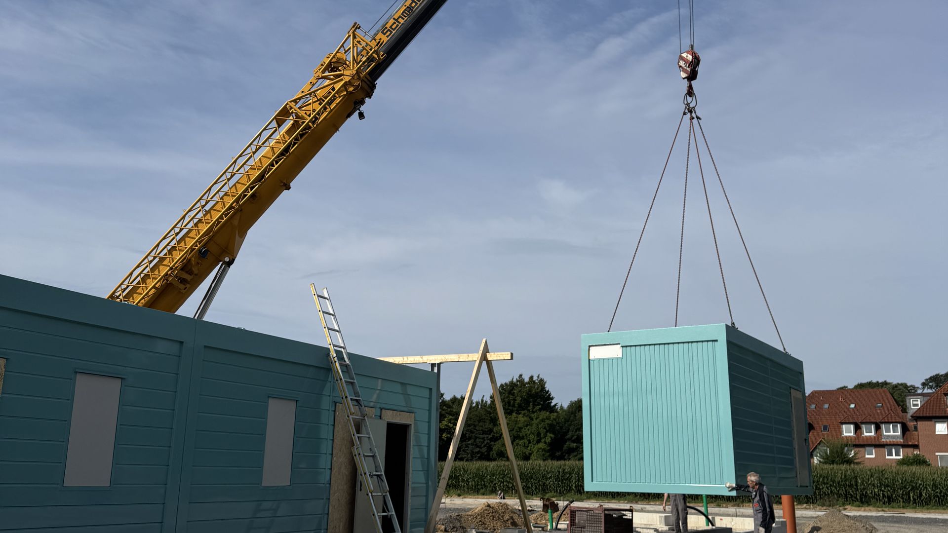 Aufbau Sanitärgebäude WoMo-Park 07.08.2025